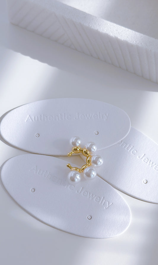 Pearls Ear Cuff