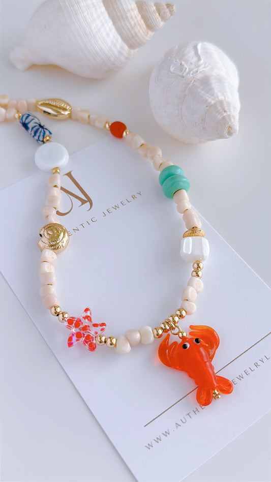 Amazzi Choker