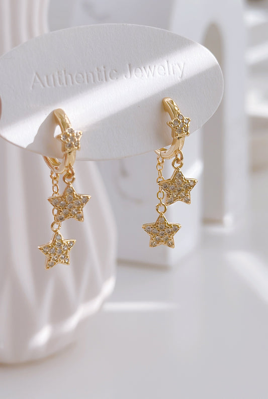 Amira Star Earrings
