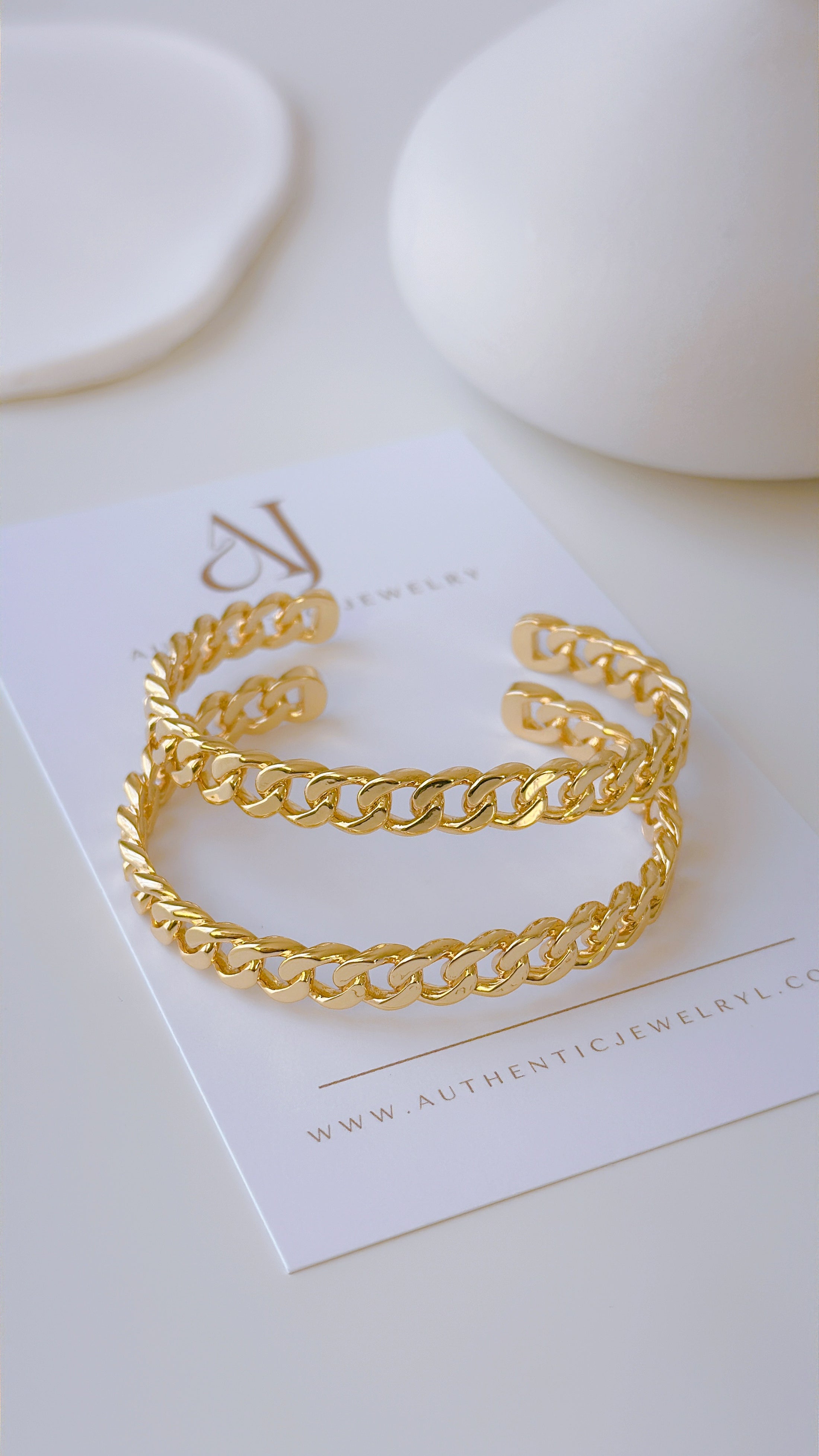 Cubanita Bangles