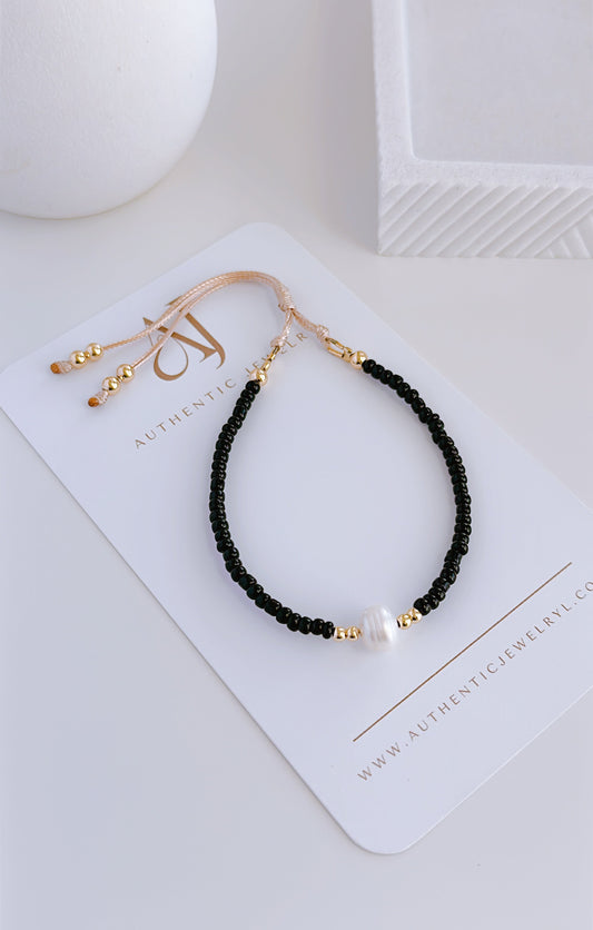 Hanna Black Bracelets