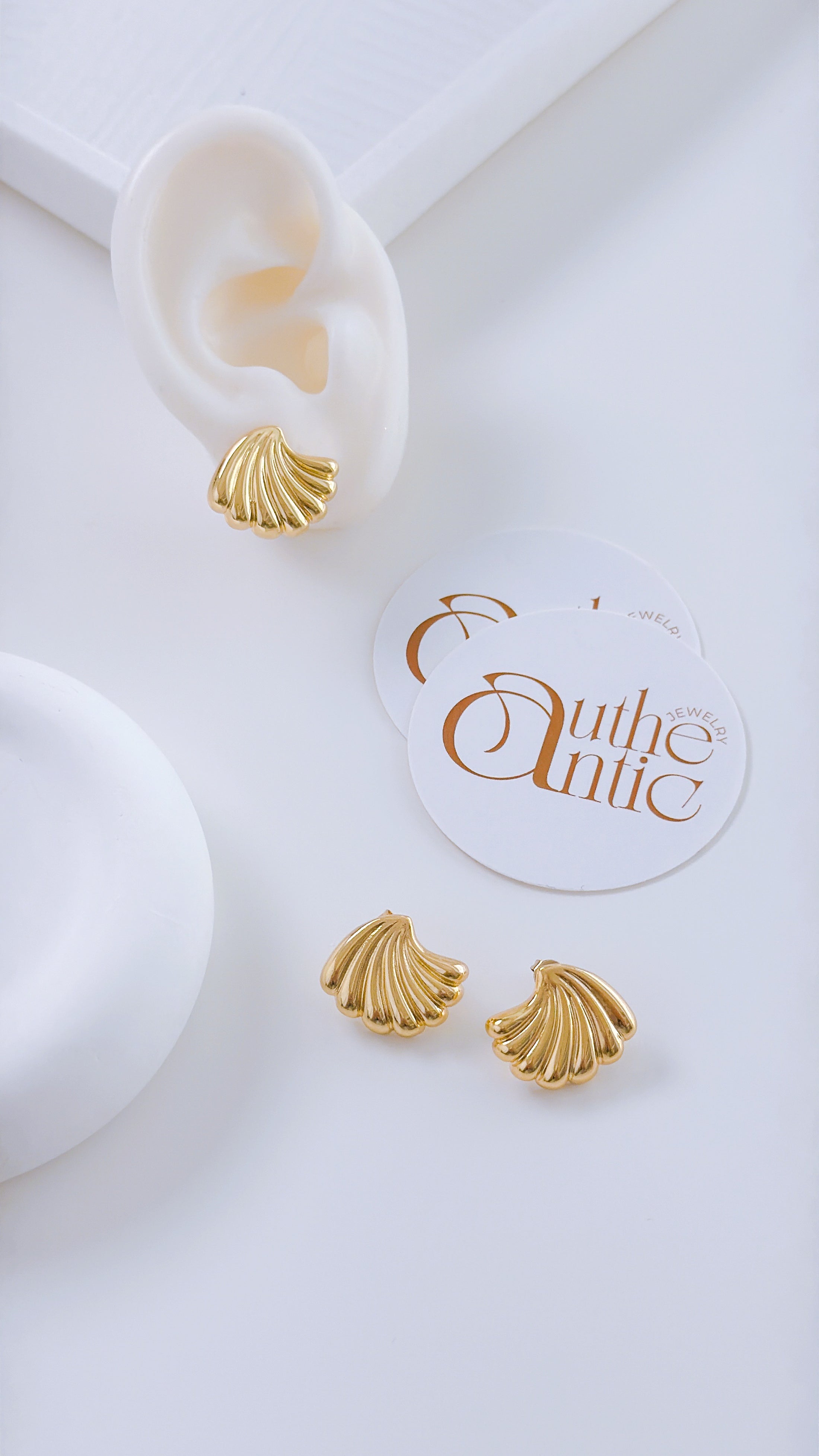 Coralia Earrings