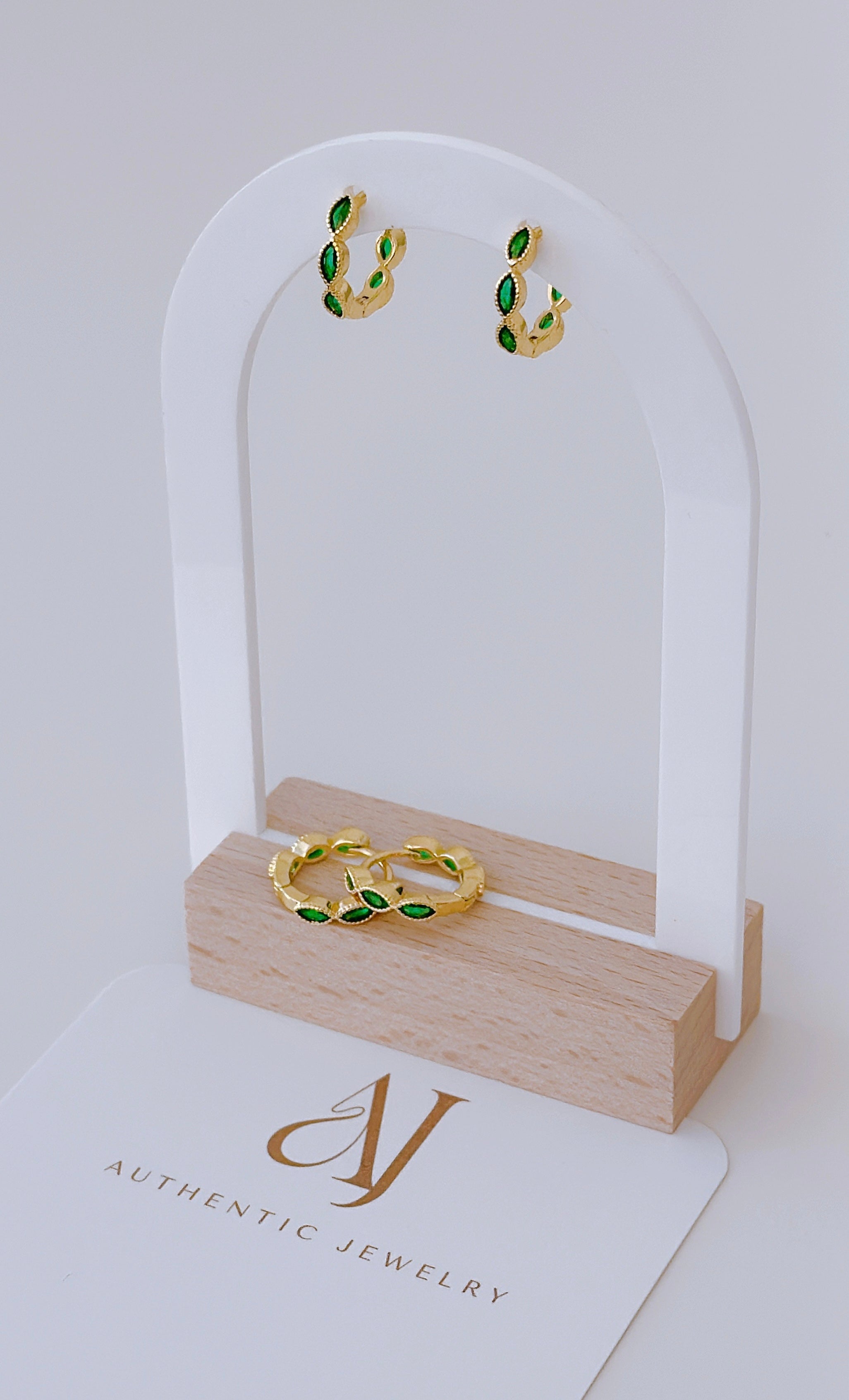Olivia Mini Hoops