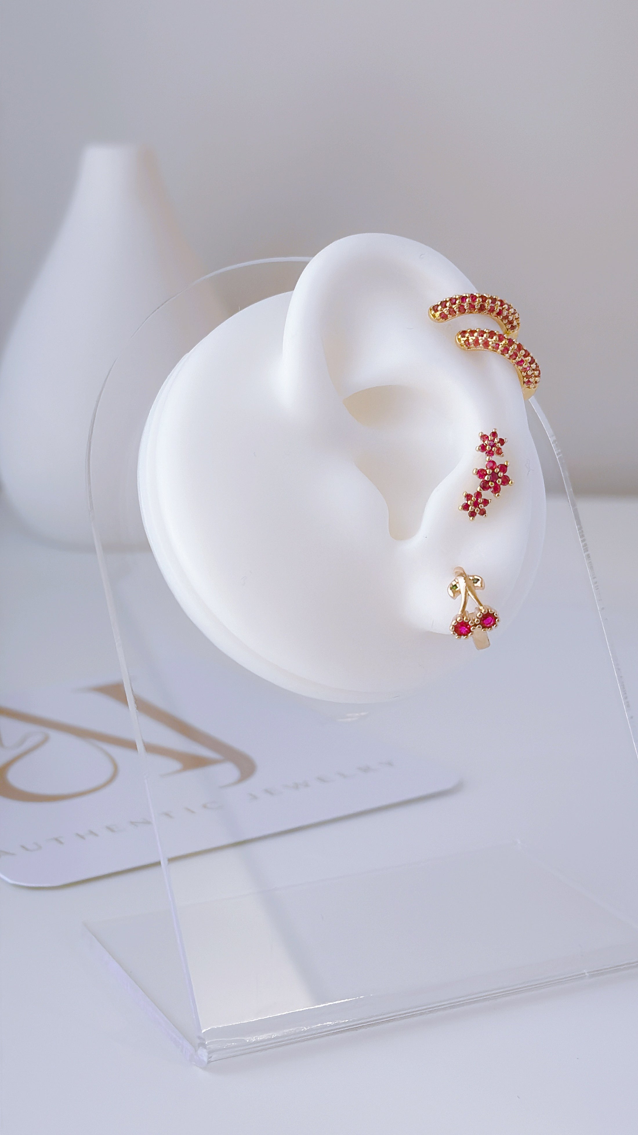 Magenta Ear Cuff