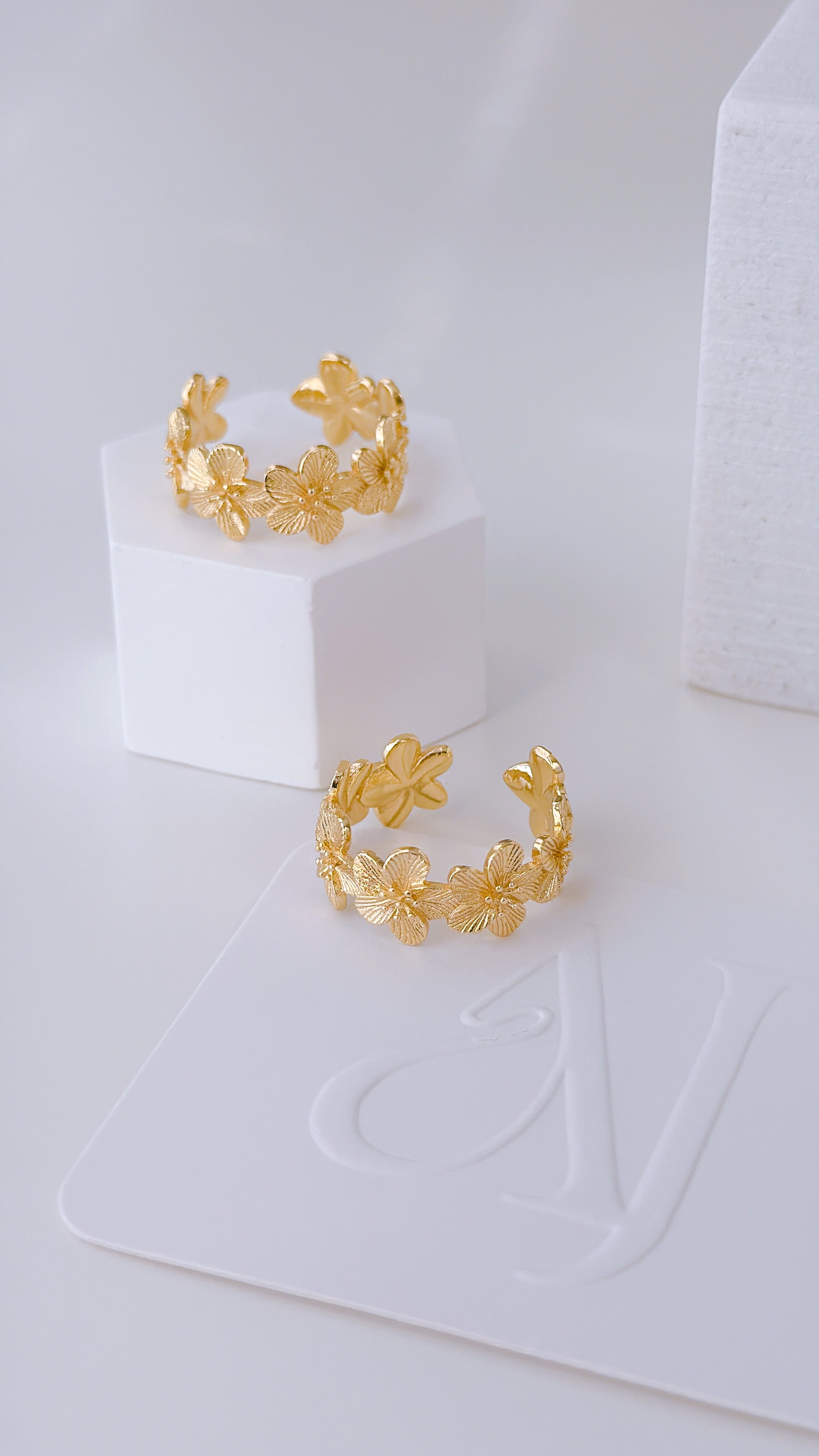 Marefloré Rings