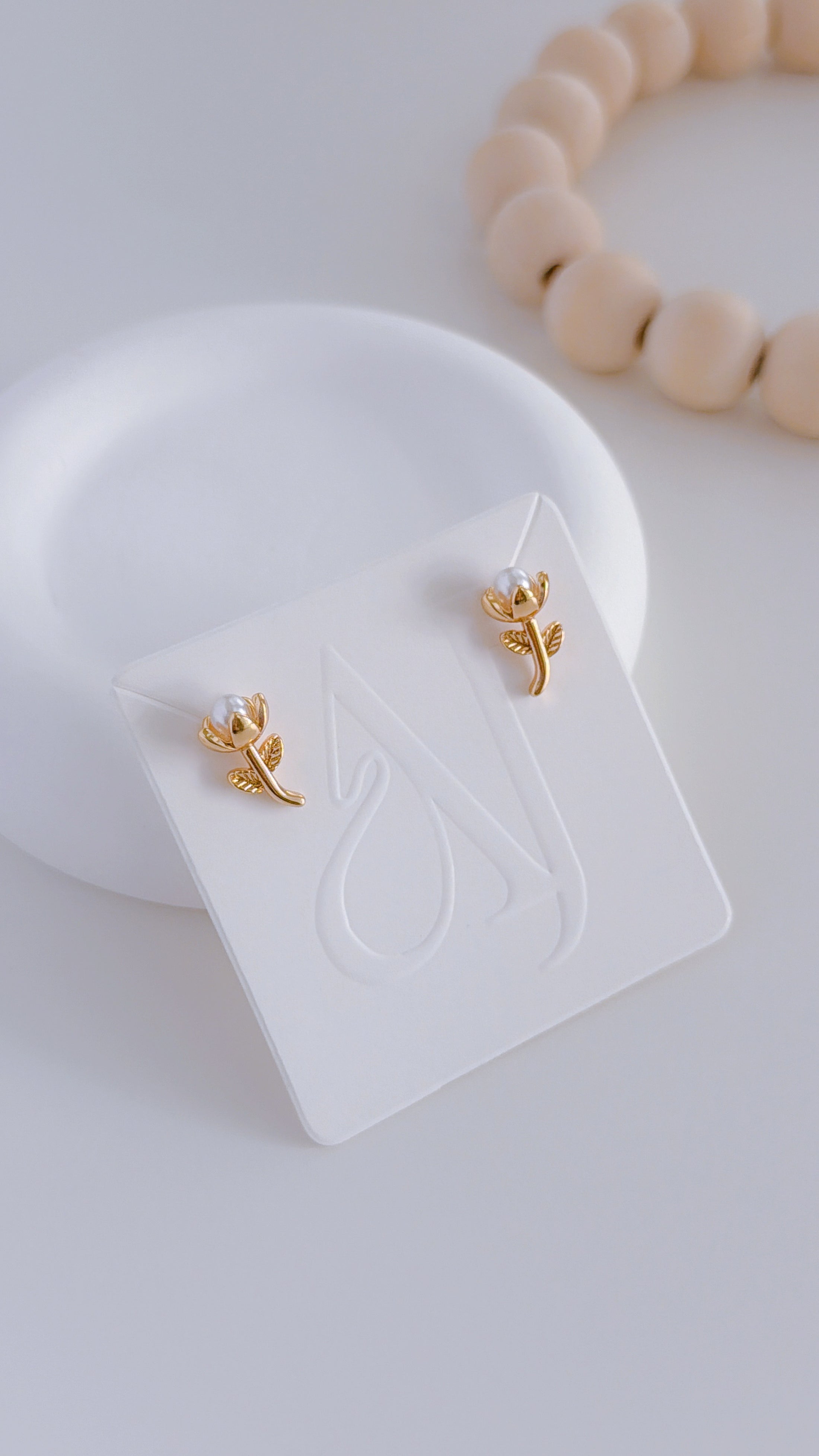 Tulip Earrings