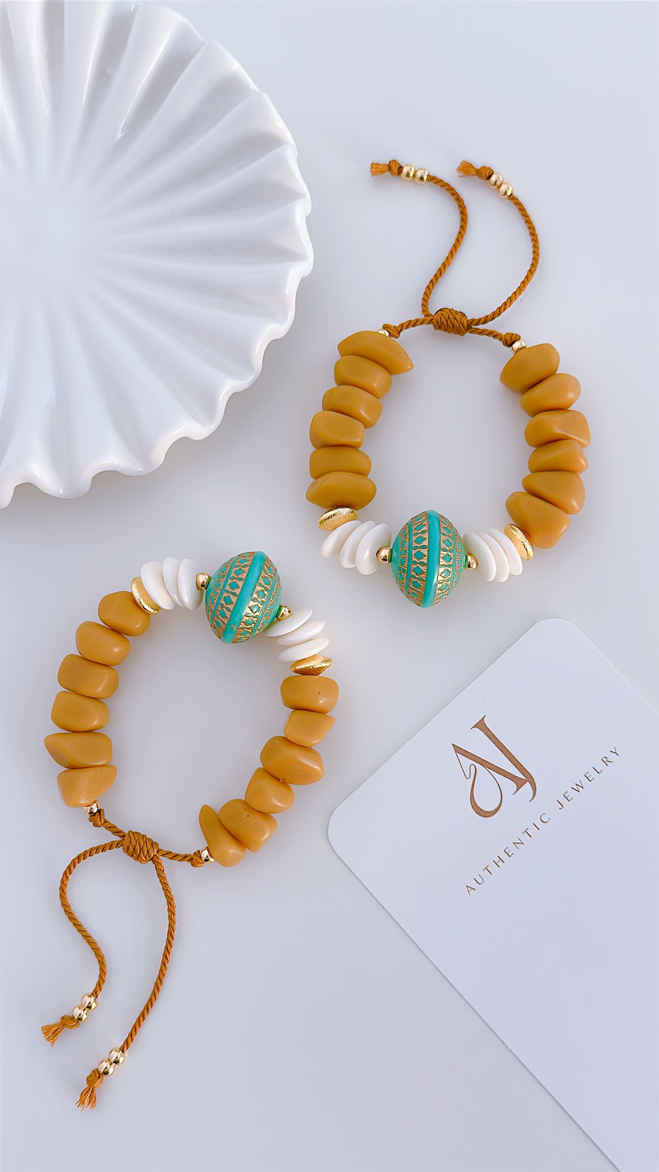 Neira Bracelets 🍂