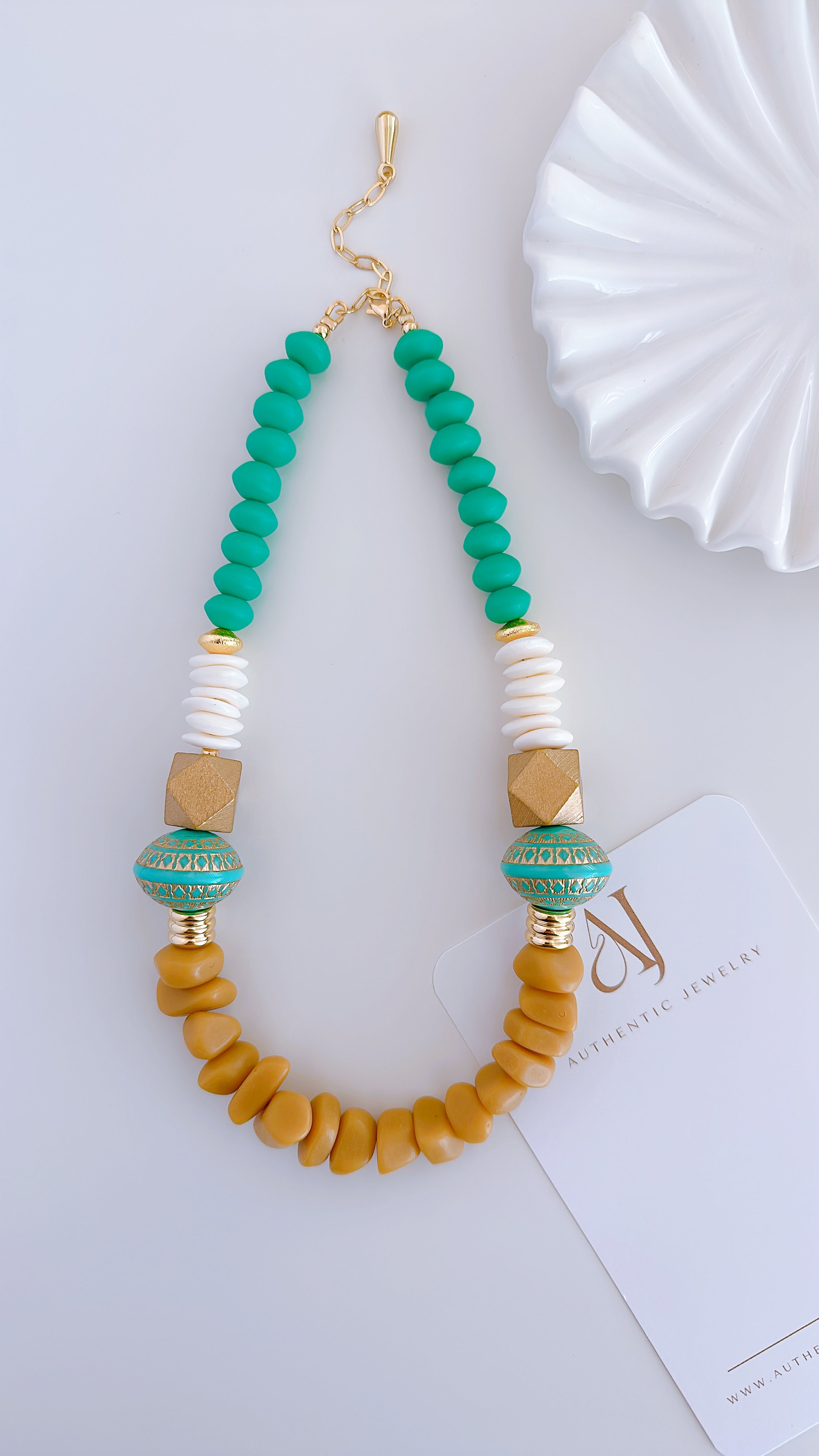 Neira Necklaces 🍂