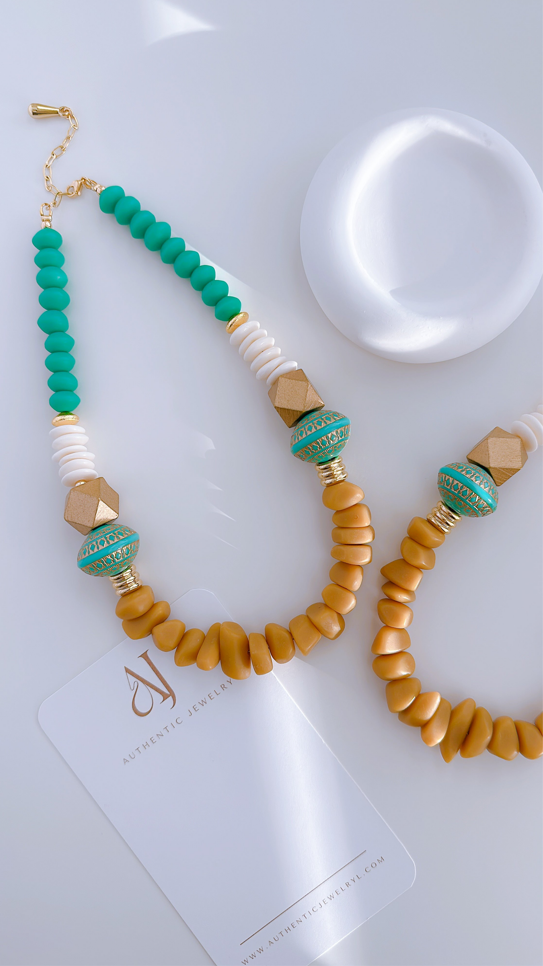 Neira Necklaces 🍂