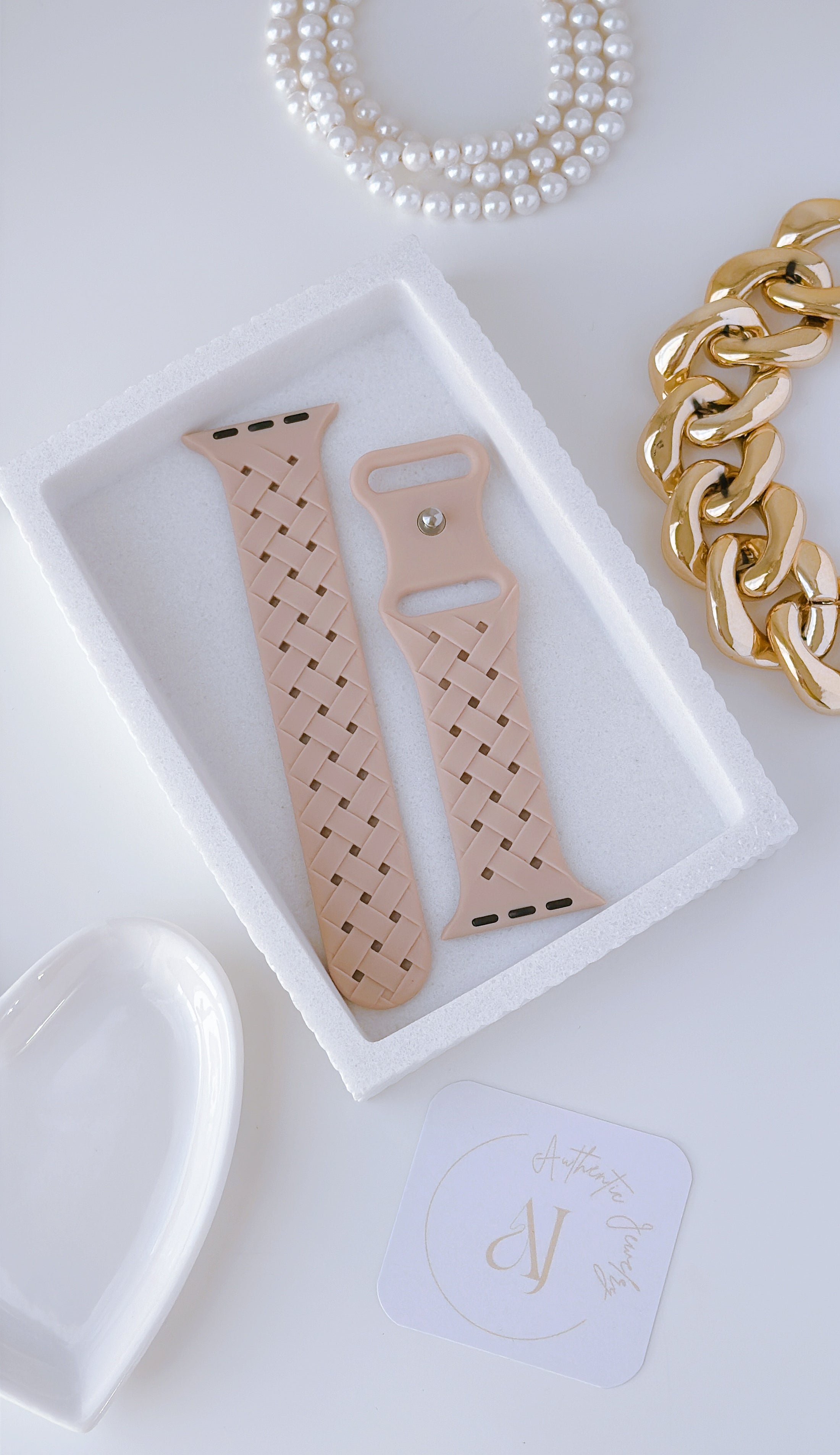 Bela Pink Apple Watch Bands ⌚️