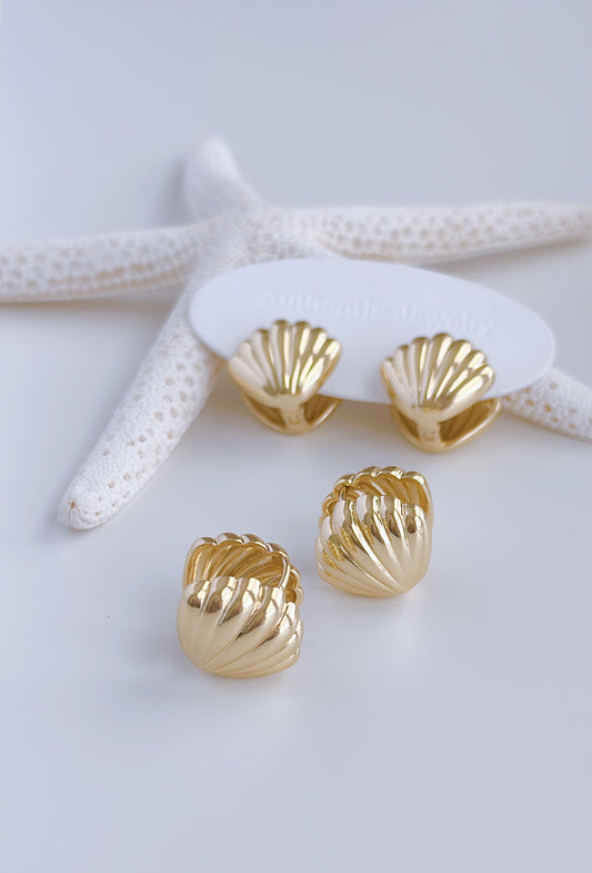 Conchitas Hoops
