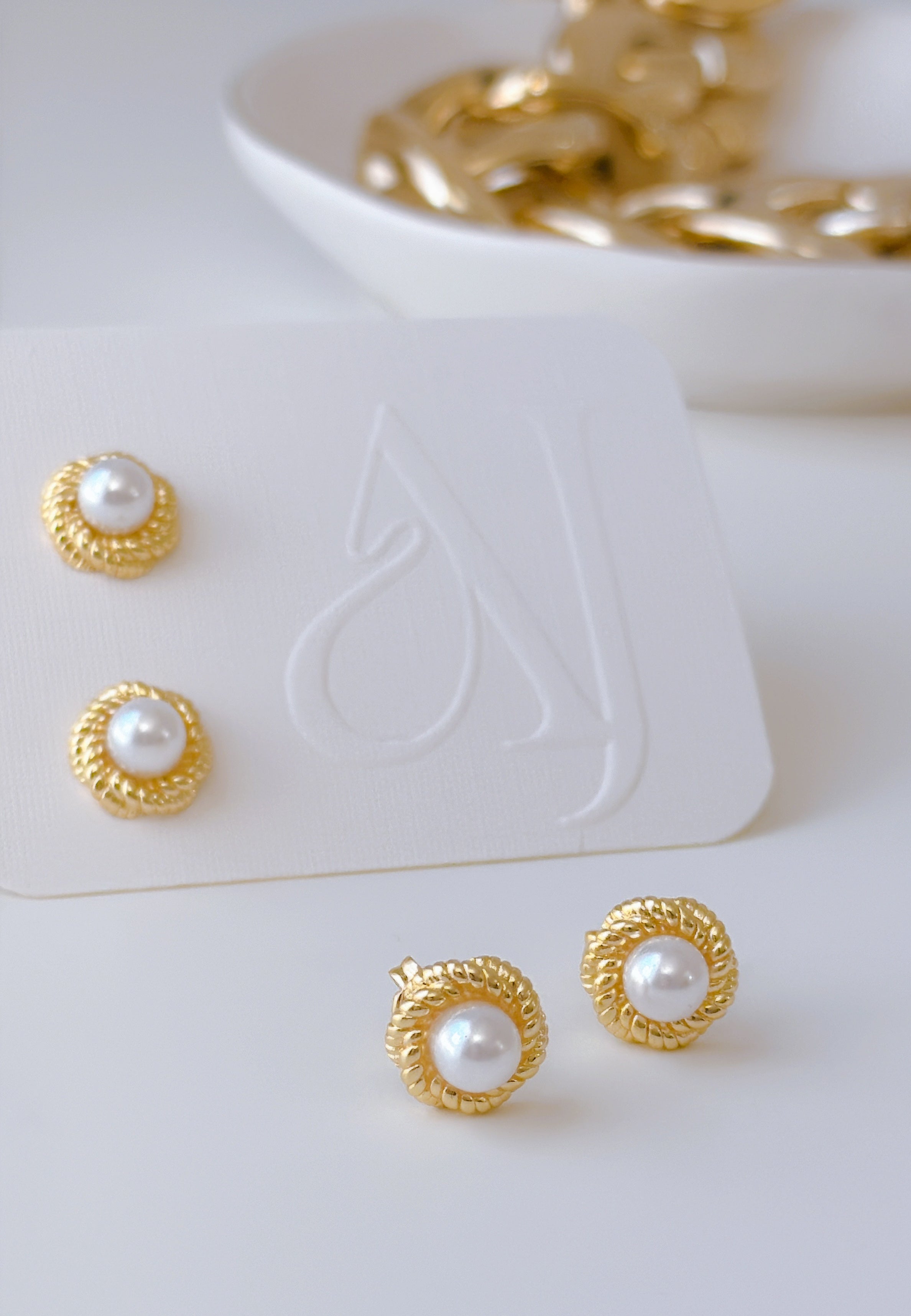 Perla Earrings