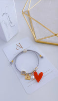 Load image into Gallery viewer, Ada Heart Bracelets
